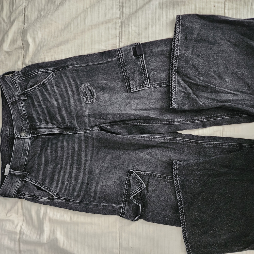 American Eagle Wide Leg Distressed Black Denim Cargo Pants Long Length